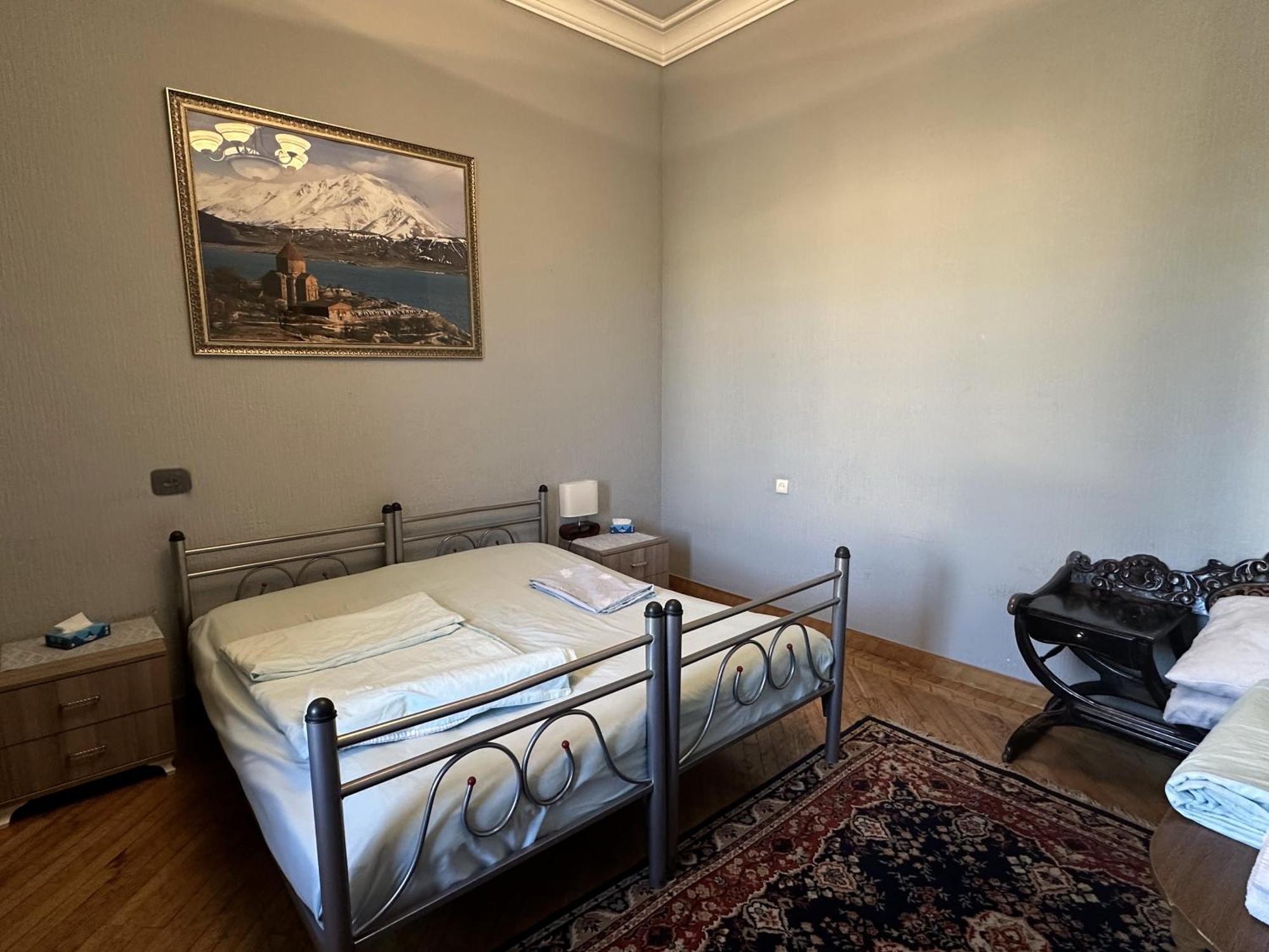Bridge House Yerevan Armenia 外观 照片